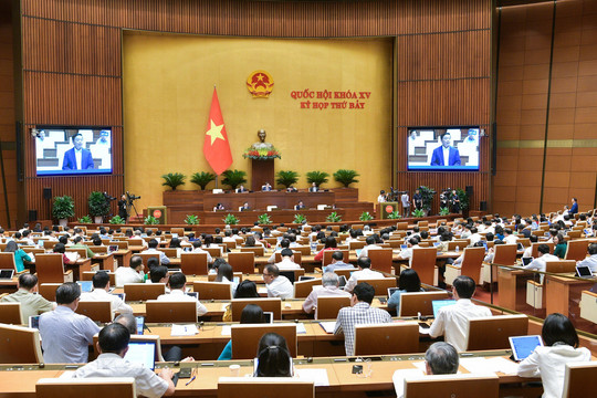 Phó Thủ tướng Trần Hồng Hà: Thể chế hóa để quản lý nền tảng mạng xã hội