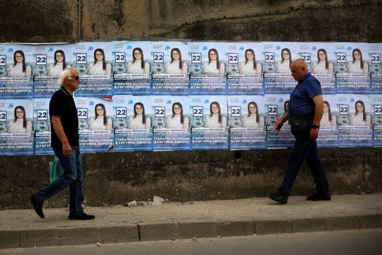 Bulgaria bầu cử trước thời hạn nhằm chấm dứt bất ổn chính trị
