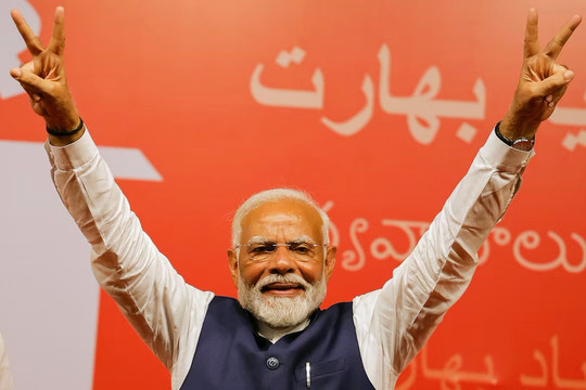 Thủ tướng Phạm Minh Chính chúc mừng Thủ tướng Ấn Độ tái đắc cử
