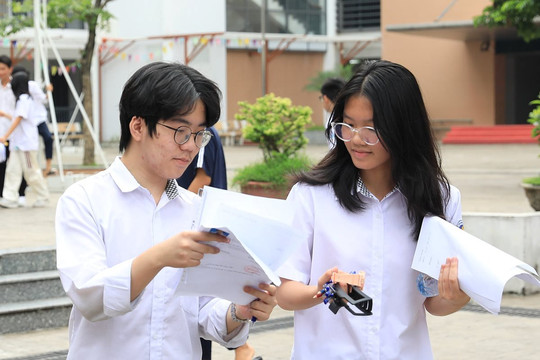 Hà Nội công bố đáp án các môn thi tuyển sinh lớp 10 năm học 2024-2025
