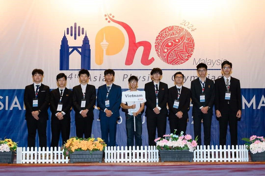 Học sinh Việt Nam giành Huy chương vàng Olympic vật lý châu Á sau nhiều năm