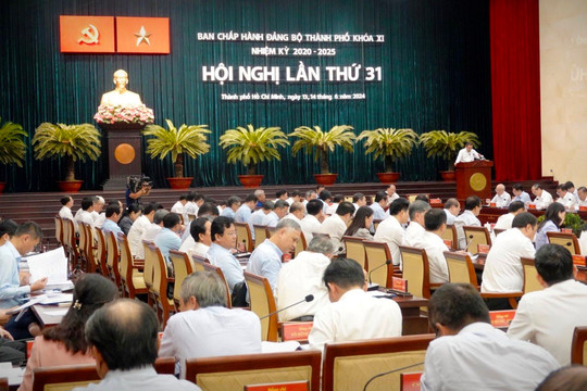 TP Hồ Chí Minh: Phải có cách làm mới, đẩy nhanh tiến độ các dự án hạ tầng