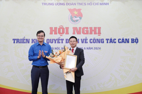 Trung ương Đoàn bổ nhiệm nhà báo Phùng Công Sưởng làm Tổng Biên tập Báo Tiền Phong