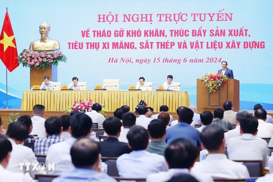 Thủ tướng Phạm Minh Chính: Phát triển hạ tầng, tháo gỡ khó khăn cho sản xuất, tiêu thụ vật liệu xây dựng