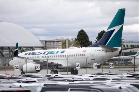 Hãng hàng không Canada hủy nhiều chuyến bay vì đình công