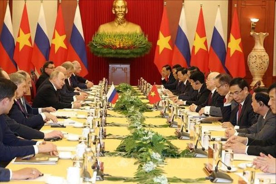 Tổng thống Nga đánh giá chuyến thăm Việt Nam đạt hiệu quả, mong muốn tiếp tục hợp tác