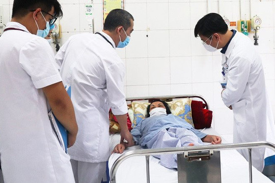 Khống chế nhanh nhất, không để ổ dịch sốt xuất huyết lây lan rộng ở Hà Nội
