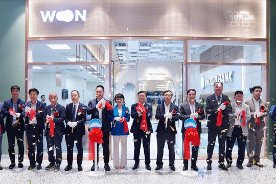 Woori Việt Nam khai trương chi nhánh Lotte Mall và phòng giao dịch Lotte Center