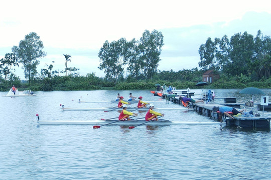 Việt Nam nhất toàn đoàn tại Giải đua thuyền rowing, canoeing Đông Nam Á 2024