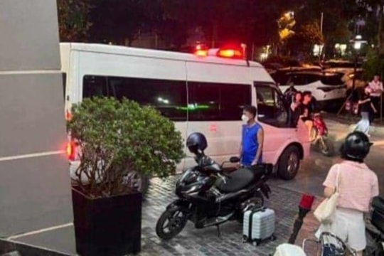 Tạm giữ hình sự nghi phạm sát hại con trai tại Hà Nội