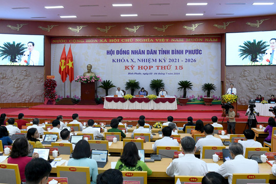 Chủ tịch Quốc hội Trần Thanh Mẫn dự khai mạc kỳ họp HĐND tỉnh Bình Phước