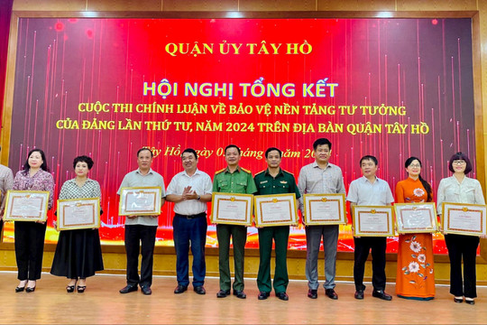 Tây Hồ: Khen thưởng các tập thể, cá nhân trong Cuộc thi viết bảo vệ nền tảng tư tưởng của Đảng