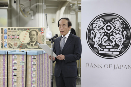 Ba tờ tiền mới của Nhật Bản chính thức đi vào lưu hành