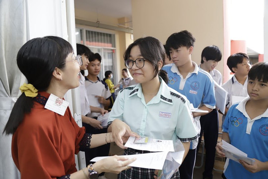 TP Hồ Chí Minh: Không hạ điểm chuẩn tuyển sinh lớp 10 công lập