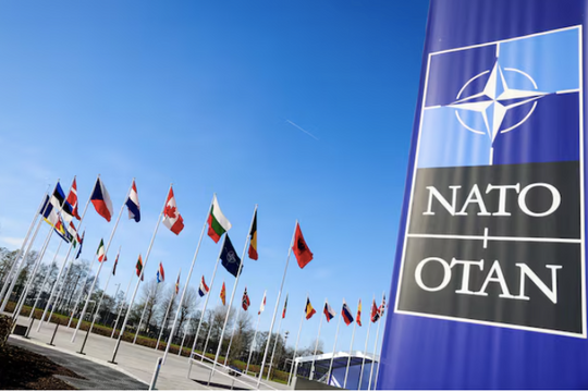 Hội nghị thượng đỉnh NATO thúc đẩy việc chuẩn hóa đạn pháo