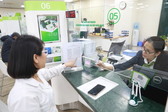 Lãi suất huy động thấp: Kênh gửi tiết kiệm vẫn hấp dẫn