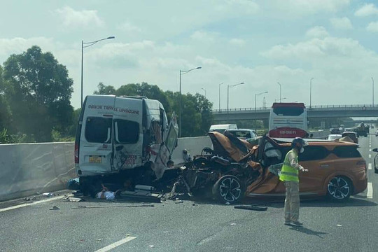 6 người thương vong trong tai nạn liên hoàn trên cao tốc Hà Nội - Hải Phòng