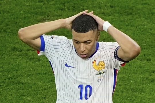 Euro đáng quên của Mbappe