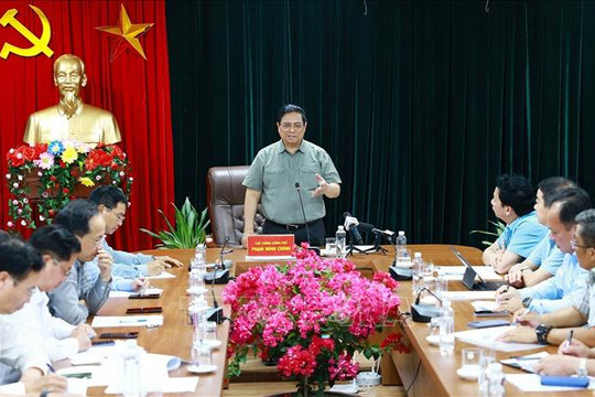 Thủ tướng Phạm Minh Chính kiểm tra Dự án xây dựng đường bộ cao tốc Cần Thơ - Cà Mau