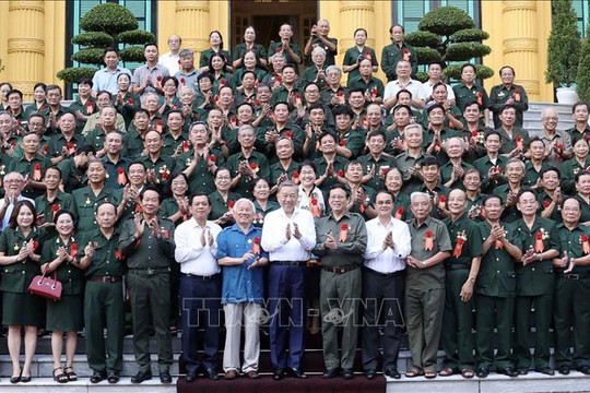 Chủ tịch nước Tô Lâm: Thanh niên xung phong là biểu tượng sáng ngời của thế hệ trẻ Việt Nam