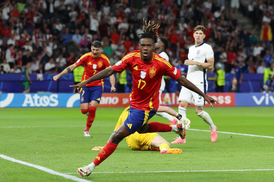 Cầu thủ 17 tuổi lên tiếng, Tây Ban Nha xuất sắc hạ Anh giành ngôi vô địch Euro 2024
