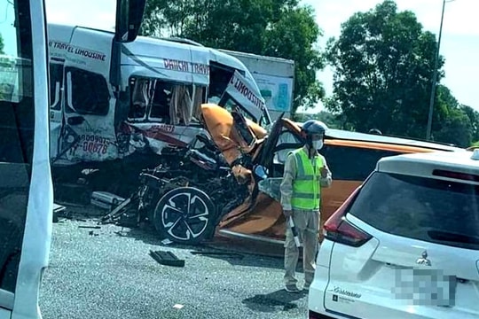 Cách phòng tránh tai nạn khi ô tô gặp sự cố trên cao tốc