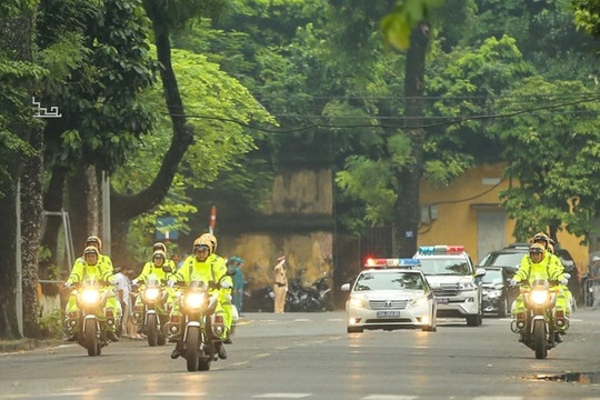 Hơn 150 chốt trực bảo đảm an toàn giao thông phục vụ Lễ Quốc tang