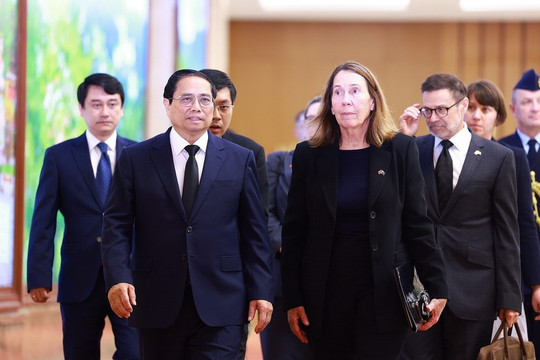 Thủ tướng Phạm Minh Chính tiếp Chủ tịch Thượng viện Australia