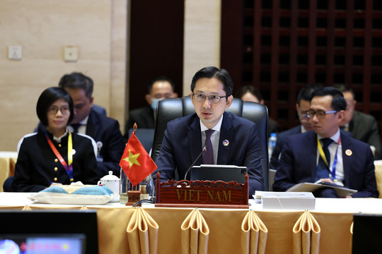 Việt Nam đề cao tầm quan trọng của kết nối nội vùng tại Hội nghị Bộ trưởng Ngoại giao ASEAN lần thứ 57