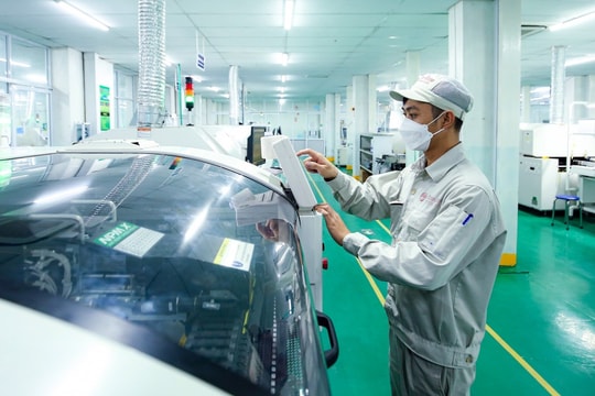 Tăng năng suất lao động từ các phong trào thi đua