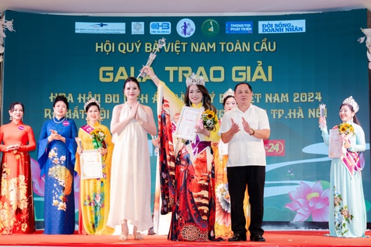 Lê Lụa đăng quang Hoa hậu du lịch áo dài quý bà Việt Nam 2024