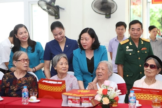 Hà Nội chi hơn 1.400 tỷ đồng chăm sóc người có công