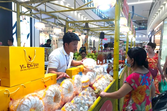 27 tỉnh, thành phố tham gia Hội chợ xúc tiến thương mại nông nghiệp, sản phẩm OCOP