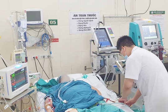 Số ca mắc sốt xuất huyết ở Hà Nội tăng mạnh: Không chủ quan với những biến chứng