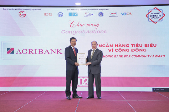 Agribank được vinh danh 3 giải thưởng Ngân hàng Việt Nam tiêu biểu 2024