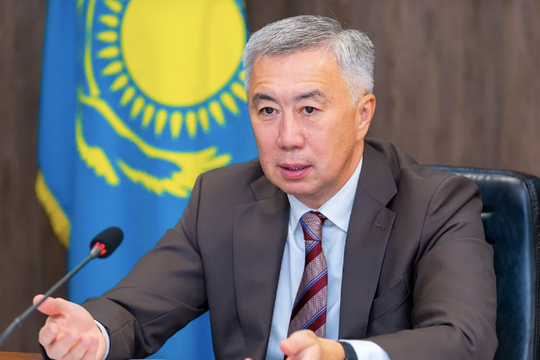 Kazakhstan tiếp tục hợp tác kinh tế với Nga