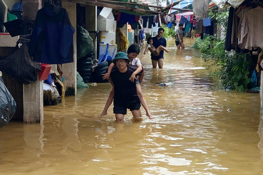 Mưa lớn gây thiệt hại nhiều tỉnh ở miền Bắc