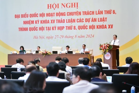 Ưu tiên cao nhất cho chất lượng dự án luật, không chạy theo số lượng