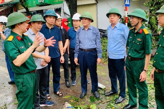 Chủ tịch HĐND TP Nguyễn Ngọc Tuấn Huy động hệ thống chính trị vào cuộc khắc phục hậu quả mưa bão