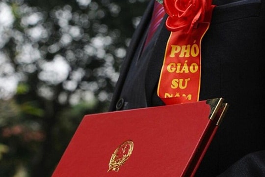 672 ứng viên được đề nghị xét công nhận đạt tiêu chuẩn chức danh Giáo sư, Phó Giáo sư năm 2024