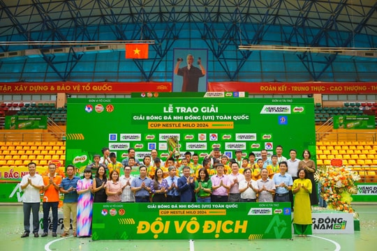 U11 Sông Lam Nghệ An bị thu hồi cúp vô địch U11 Quốc gia 2024 vì gian lận tuổi