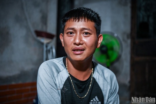 "Người hùng" cứu người giữa lũ dữ trong vụ sập cầu Phong Châu: Tôi không kịp nghĩ gì nhiều!
