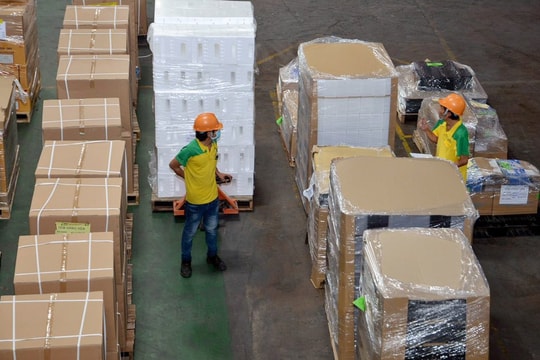 Doanh nghiệp nhỏ và vừa áp lực về chi phí xanh hóa logistics