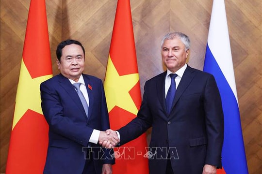 Chủ tịch Quốc hội Trần Thanh Mẫn hội đàm với Chủ tịch Duma Quốc gia Quốc hội Liên bang Nga