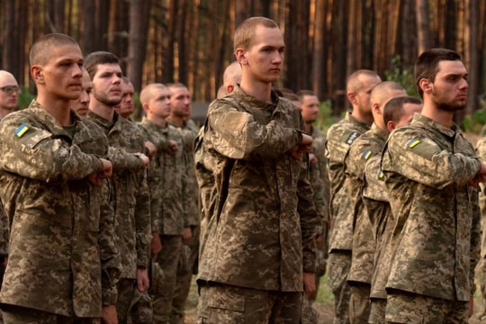Ukraine thiếu hụt nhân lực nghiêm trọng