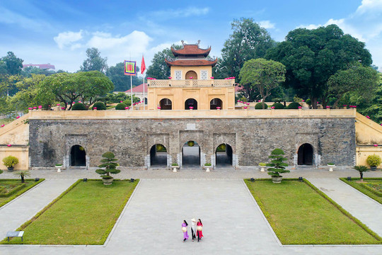 Bài tham dự Cuộc thi viết “Kỷ niệm 70 năm Giải phóng Thủ đô: Ký ức tự hào” Hà thành, mỗi bước ta đi