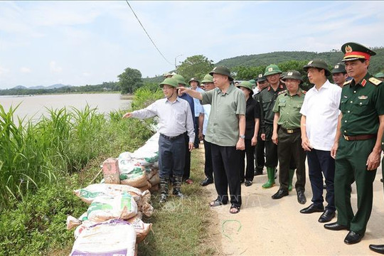 Tổng Bí thư, Chủ tịch nước Tô Lâm kiểm tra công tác phòng, chống lụt, bão và thăm hỏi nhân dân vùng lụt, bão tại Tuyên Quang