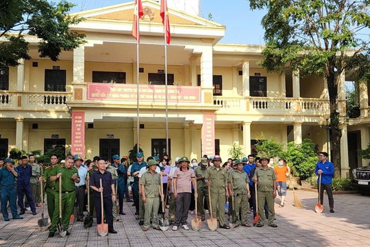 Nam Từ Liêm huy động gần 60.000 người tổng vệ sinh môi trường