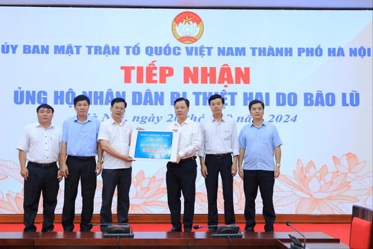 Hà Nội: Tiếp nhận hơn 1,4 tỷ đồng ủng hộ các tỉnh bị thiệt hại do mưa bão