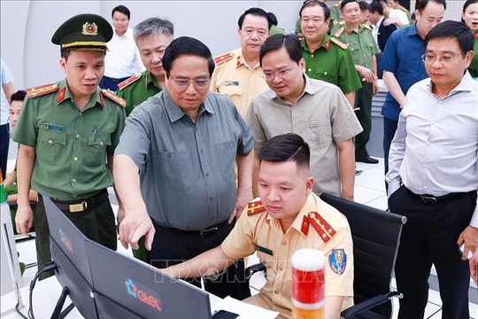 Thủ tướng Phạm Minh Chính: Mỗi tỉnh, thành phố an toàn giao thông thì cả nước an toàn giao thông